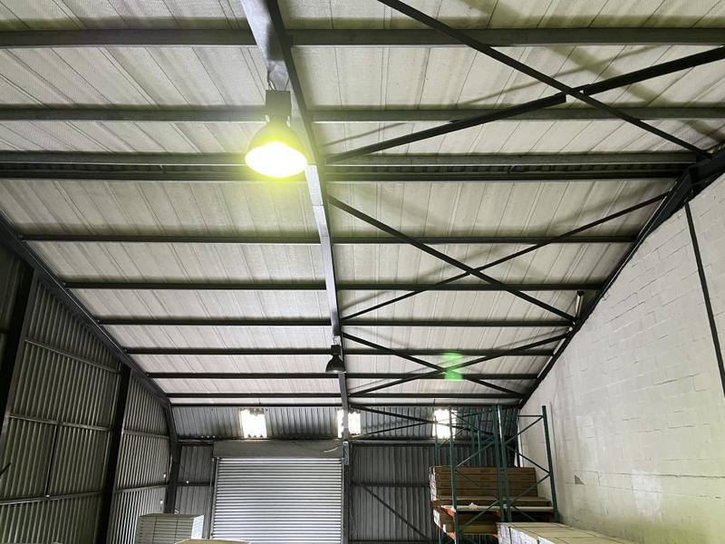 To Let commercial Property for Rent in Maitland Western Cape